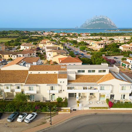 Felix Hotels - Hotel Residence Porto San Paolo Porto San Paolo  Exteriör bild