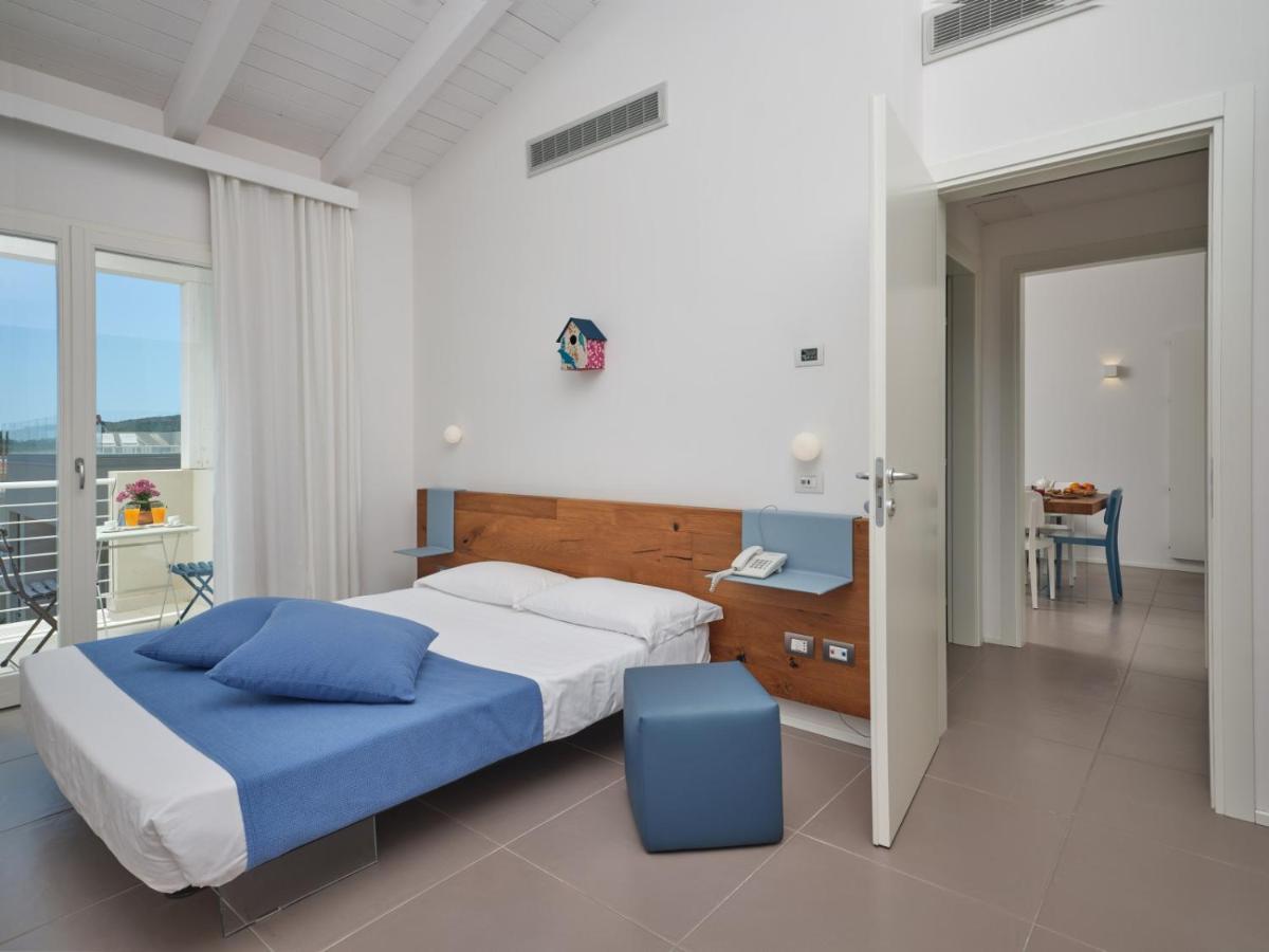Felix Hotels - Hotel Residence Porto San Paolo Porto San Paolo  Exteriör bild