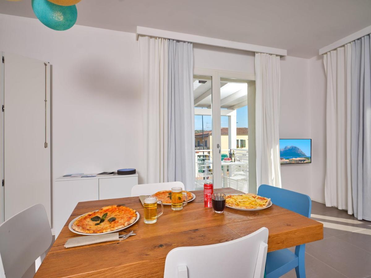 Felix Hotels - Hotel Residence Porto San Paolo Porto San Paolo  Exteriör bild