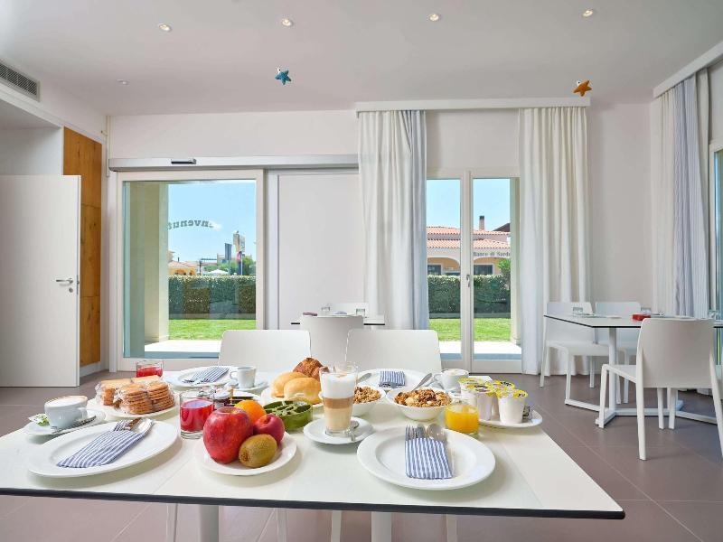 Felix Hotels - Hotel Residence Porto San Paolo Porto San Paolo  Exteriör bild