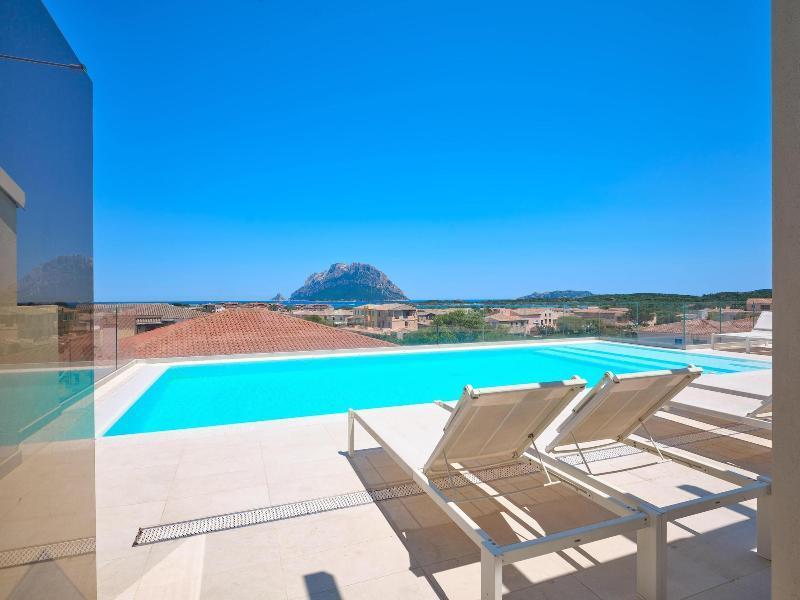 Felix Hotels - Hotel Residence Porto San Paolo Porto San Paolo  Exteriör bild